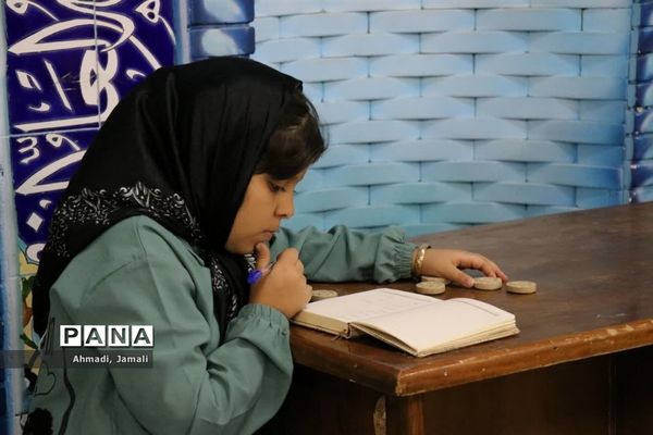 دانش‌آموزان خبرنگار میزبان پرچم حرم ابا عبدالله الحسین (ع) شدند