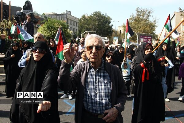 اجتماع بزرگ مادران و کودکان در حمایت از مردم فلسطین