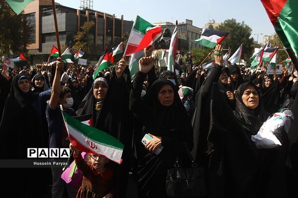 اجتماع بزرگ مادران و کودکان در حمایت از مردم فلسطین