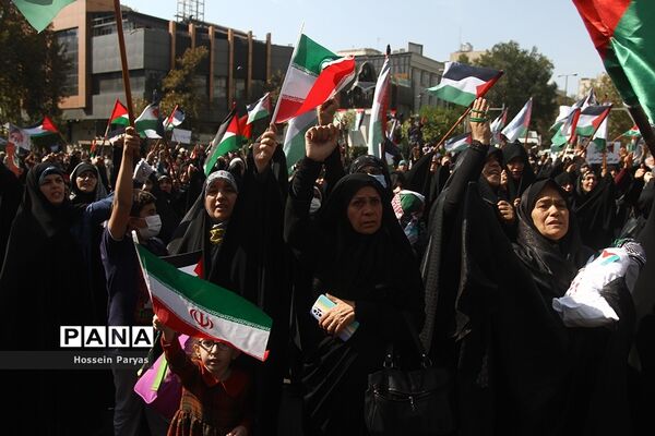 اجتماع بزرگ مادران و کودکان در حمایت از مردم فلسطین