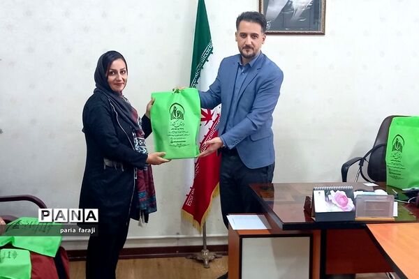 برگزاری انتخابات انجمن اولیا و مربیان در دبستان کشاورز ناحیه ۲ بهارستان