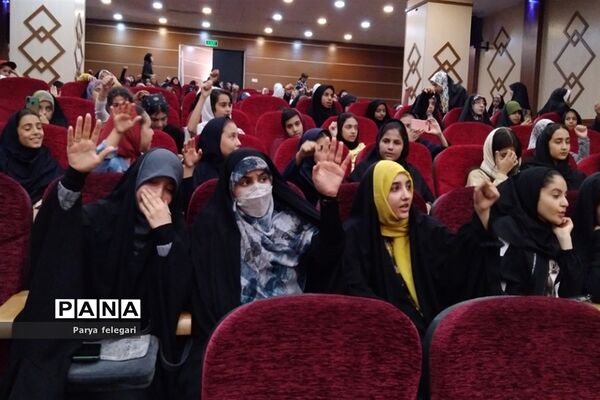 برگزاری جشن ولادت حضرت عبدالعظیم حسنی(ع) ویژه دختران در شهرستان قرچک
