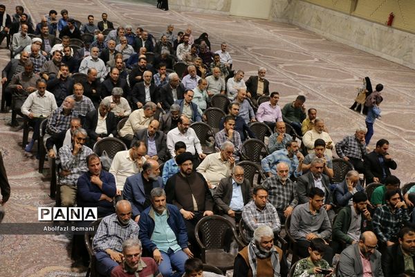 گرامیداشت یاد و خاطره شهدای گردان‌های ادوات لشکر 17 قم