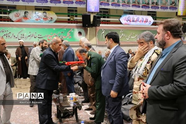 گرامیداشت یاد و خاطره شهدای گردان‌های ادوات لشکر 17 قم