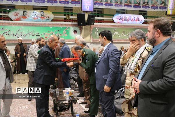 گرامیداشت یاد و خاطره شهدای گردان‌های ادوات لشکر 17 قم