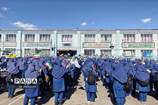 فریاد «مرگ بر اسرائیل» در مدارس کرمانشاه طنین‌انداز شد