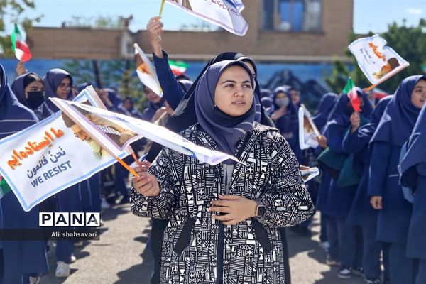 فریاد «مرگ بر اسرائیل» در مدارس کرمانشاه طنین‌انداز شد