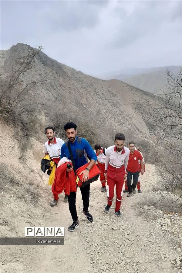 عملیات نجات جان  کوهنورد مصدوم درارتفاعات یامان داغی توسط نجاتگران جمعیت هلال احمر شهرستان مانه وسملقان