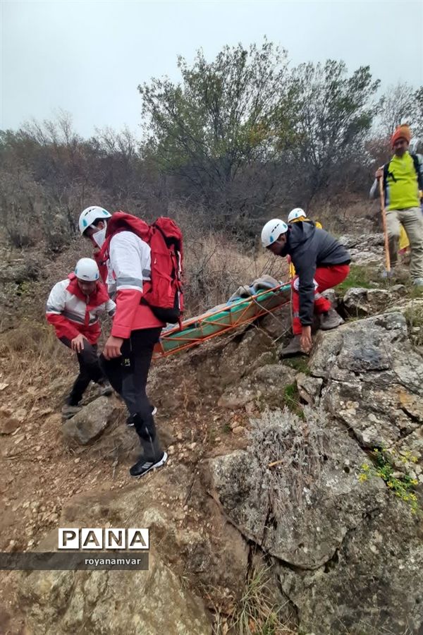 عملیات نجات جان  کوهنورد مصدوم درارتفاعات یامان داغی توسط نجاتگران جمعیت هلال احمر شهرستان مانه وسملقان