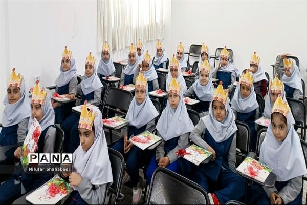 برگزاری جشن قرآن در دبستان غیردولتی مریم ملارد
