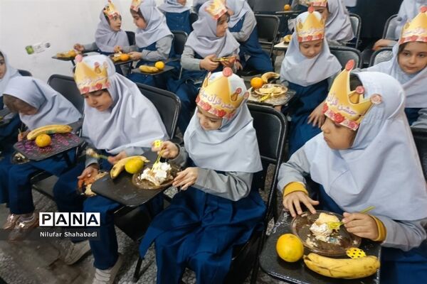 برگزاری جشن قرآن در دبستان غیردولتی مریم ملارد