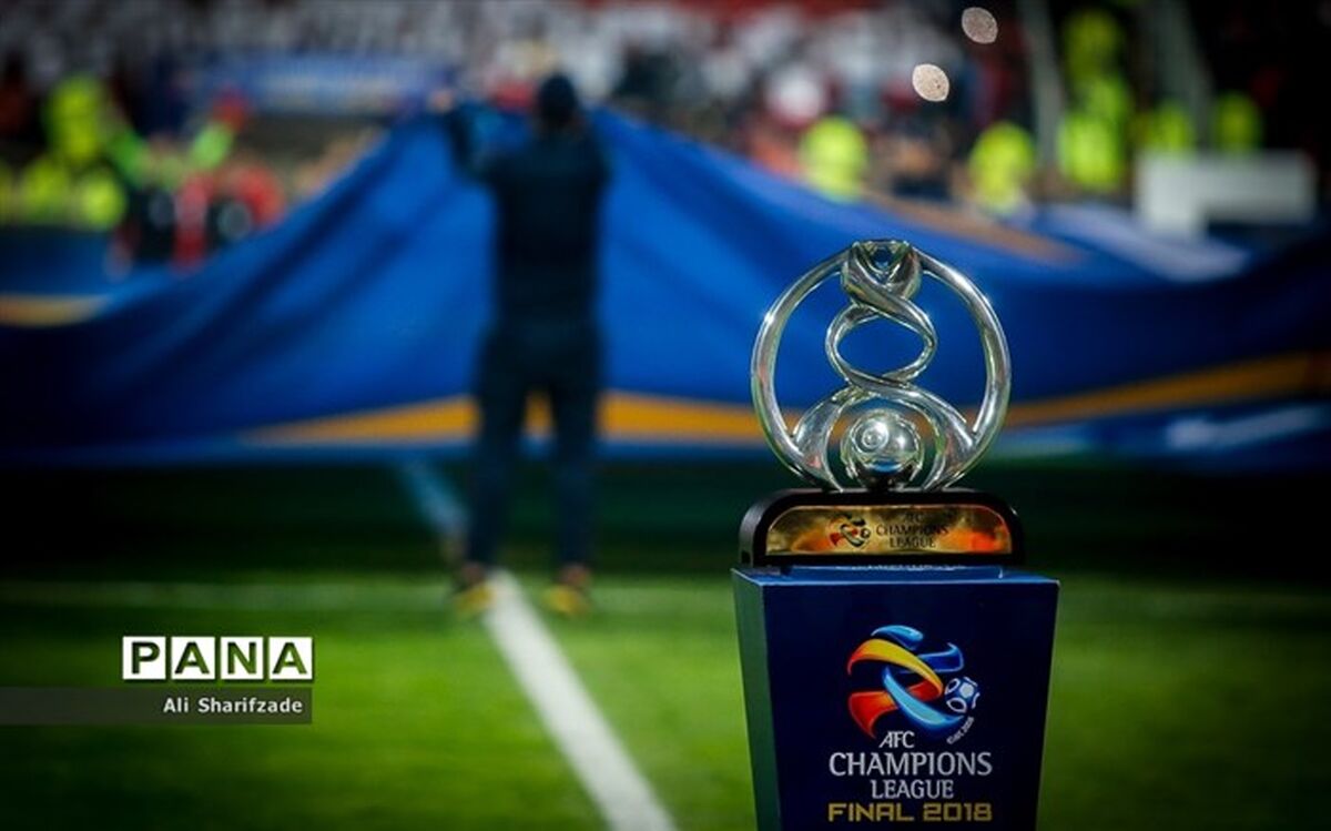 داوران عراقی و کویتی برای قضاوت دیدار پرسپولیس فردا وارد تهران می‌شوند