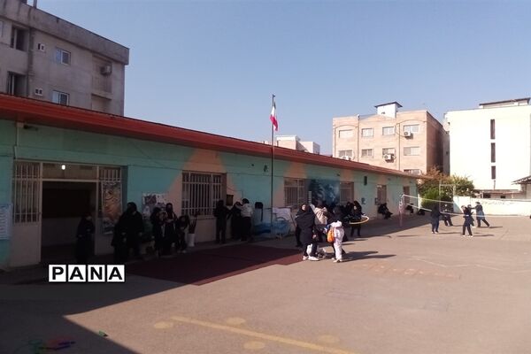 المپیاد ورزشی درون مدرسه‌ای در قائم‌شهر