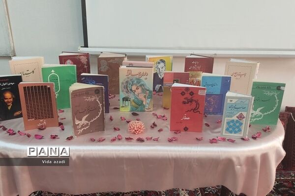 مسابقه شعر در دبیرستان دوره اول کوثر رودهن