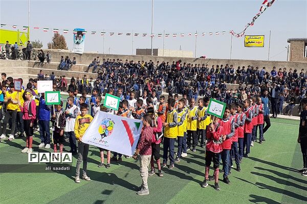 آیین افتتاحیه مسابقات ورزشی دانش‌آموزان شهرستان کلات(یادواره شهدای شهر چنار)طرح امیدستان۱۰۰