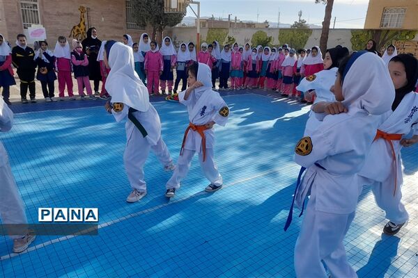 شور ونشاط در مدارس شهرستان آباده در هفته تربیت‌بدنی
