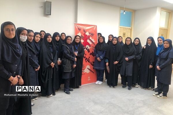 برگزاری اولین جلسه آموزشی خبرنویسی ویژه دانش‌آموزان خبرنگار دختر در ناحیه 2 ری
