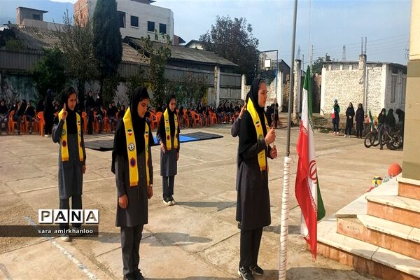 المپیاد ورزشی در دبیرستان عصمت گلوگاه