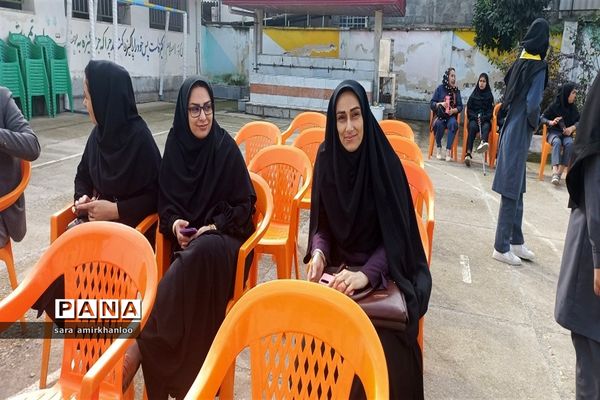 المپیاد ورزشی در دبیرستان عصمت گلوگاه