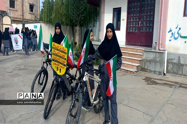 المپیاد ورزشی در دبیرستان عصمت گلوگاه