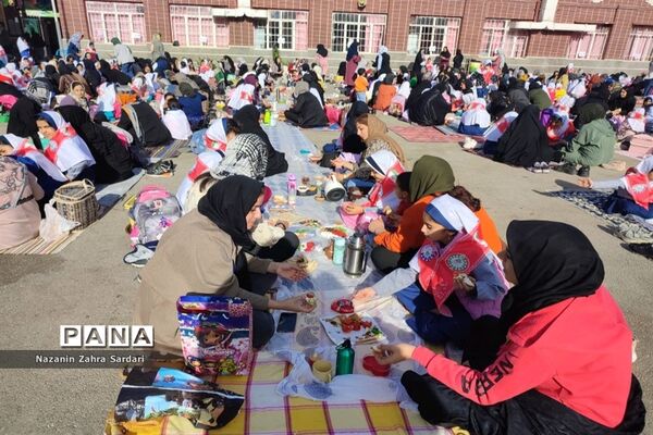 صبحانه سلامت با طعم خانواده در مدارس آباده