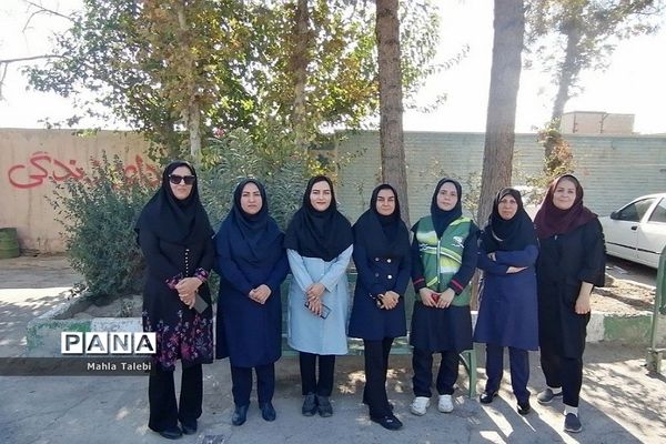 برگزاری جشن ورزش در مدرسه زکیه شهریار