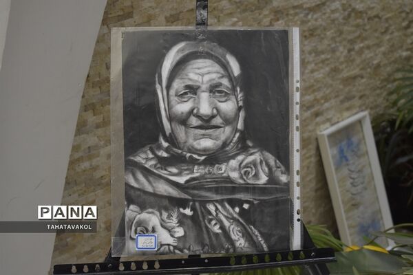 تجلیل  از دانش‌آموزان برتر شهرستان‌پردیس در چهل و یکمین جشنواره فرهنگی هنری فردا در اردوگاه شهید منتظری شهریار