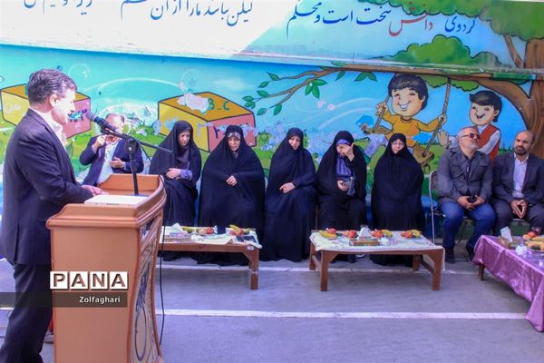 کلنگ زنی مدرسه خیرساز یاران خمینی منطقه ۱۳