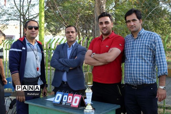 برگزاری مسابقه فوتبال بین مدارس شهر جوادآباد