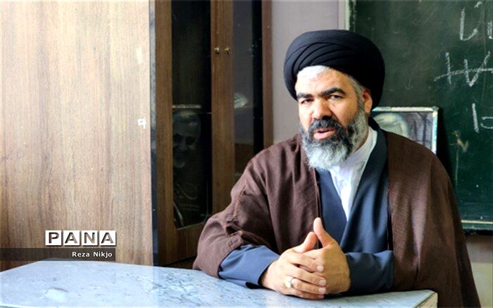 بزرگترین عامل مشکلات جوانان وجود یاس و نداشتن امید است