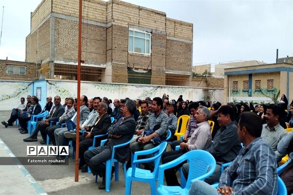 برگزاری اولین جلسه انجمن اولیا دبیرستان حضرت معصومه (س) خلیل‌آباد