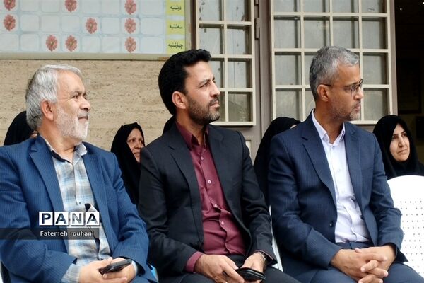 برگزاری اولین جلسه انجمن اولیا دبیرستان حضرت معصومه (س) خلیل‌آباد