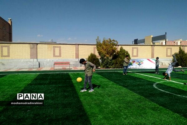برگزاری المپیاد ورزشی درون‌مدرسه‌ای در دبستان ابوعلی‌سینا شهرستان فیروزکوه