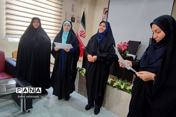 مراسم تقدیر از فعالان تربیتی و پرورشی در آموزش و پرورش رودهن