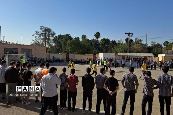 افتتاحیه المپیاد ورزشی در دبیرستان پسرانه معارف ۴ ناحیه ۳ شیراز