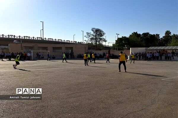 افتتاحیه المپیاد ورزشی در دبیرستان پسرانه معارف ۴ ناحیه ۳ شیراز