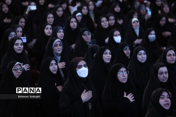 همایش طلیعه‌داران تعلیم و تربیت