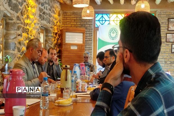 گردهمایی مسئولان سازمان دانش‌آموزی خراسان جنوبی