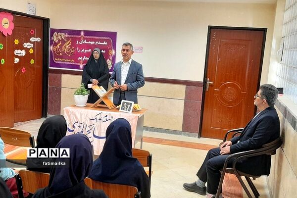 جشن میلاد امام حسن عسکری( ع) در دبیرستان دخترانه شهید سردار سلیمانی شهرستان فیروزکوه