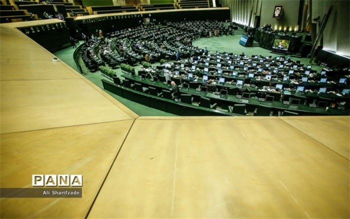 نصب دوربین روی لباس‌ ماموران نیروی انتظامی الزامی شد