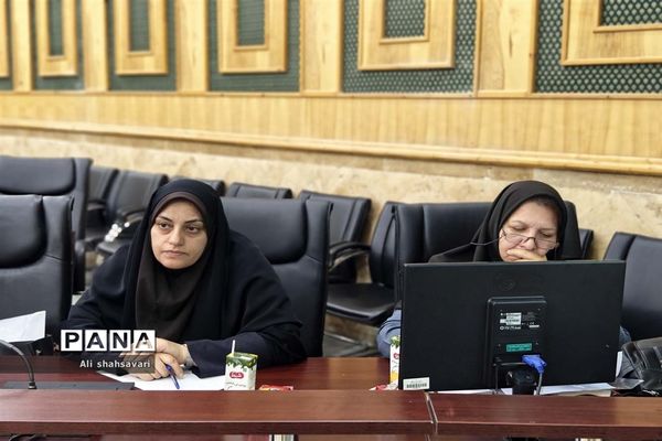 نشست شورای آموزش و پرورش استان کرمانشاه