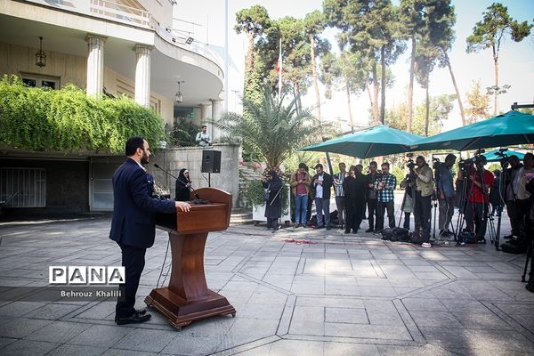 در حاشیه جلسه هیات دولت