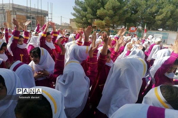 جشن میلاد امام حسن عسکری(ع) در دبستان سمیه شهرستان فاروج