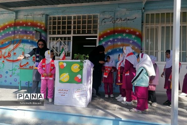 جشن میلاد امام حسن عسکری(ع) در دبستان سمیه شهرستان فاروج