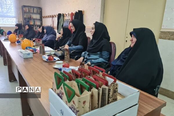 اختتامیه جشنواره بهداشت روان دبیرستان تیمسار فلاحی  ناحیه یک کرج