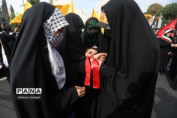 اجتماع دانش‌آموزان درحمایت از کودکان غزه