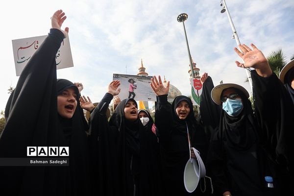 اجتماع دانش‌آموزان درحمایت از کودکان غزه