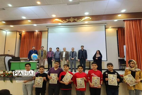 برگزاری همایش هفته جهانی نجوم در پژوهش‌سرای ابوریحان زرین شهر