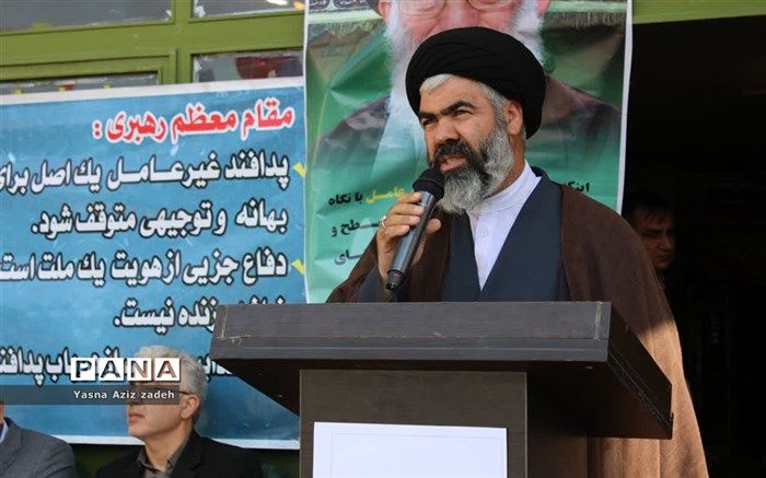 برافراشتن پرچم جمهوری اسلامی ایران، نوعی پدافند غیرعامل است