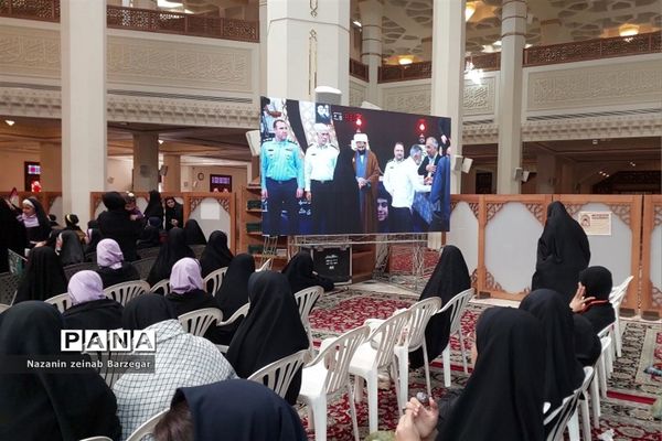 بزرگداشت شهدای دانش‌آموز حادثه تروریستی حرم مطهر احمد بن موسی (ع)